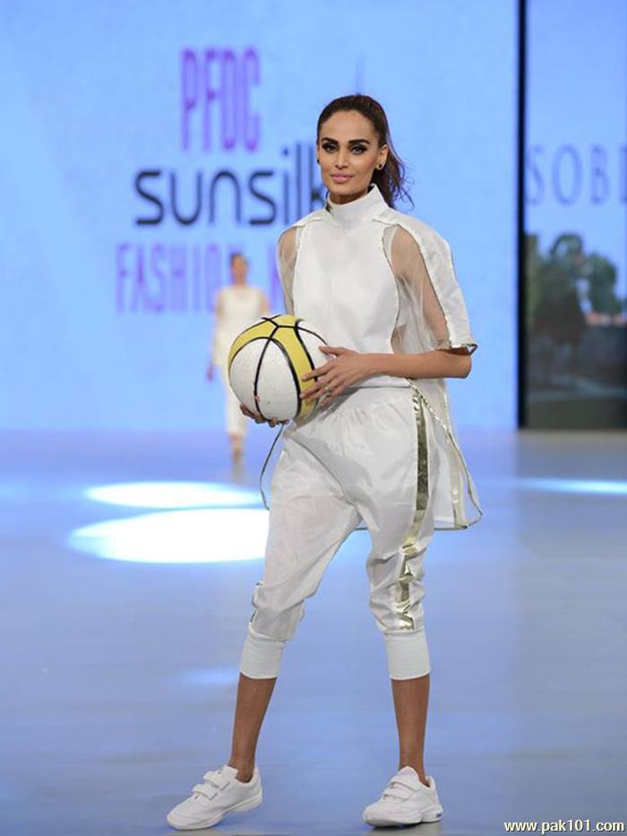 Abid Saleem Fashion Photography