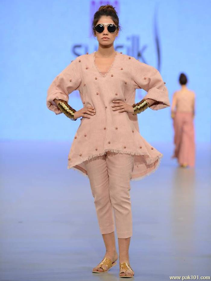 Abid Saleem Fashion Photography