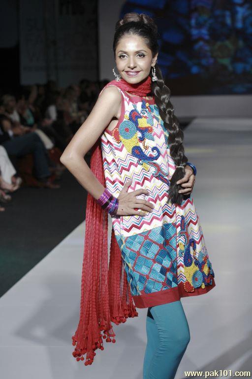 Abid Saleem Fashion Photography