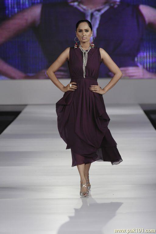 Abid Saleem Fashion Photography