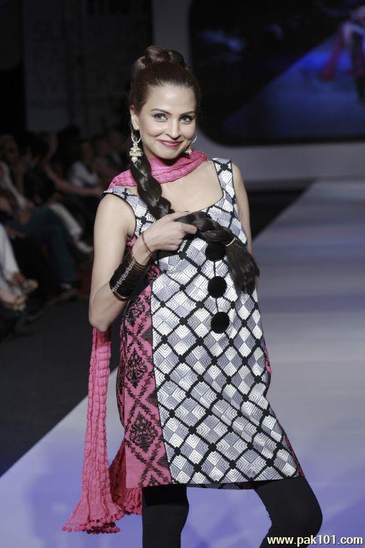 Abid Saleem Fashion Photography