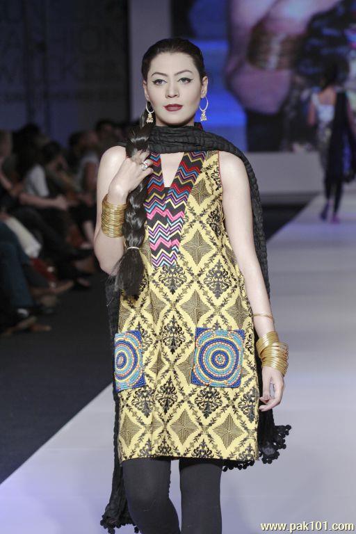 Abid Saleem Fashion Photography