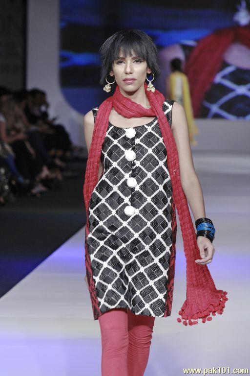 Abid Saleem Fashion Photography