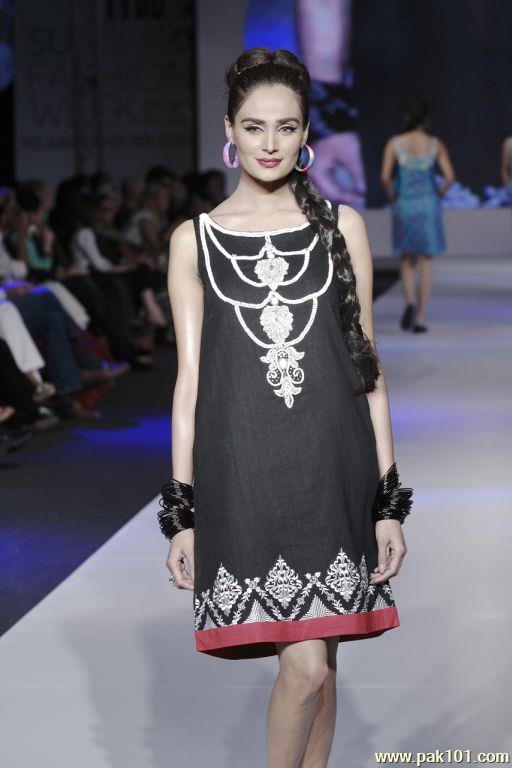 Abid Saleem Fashion Photography