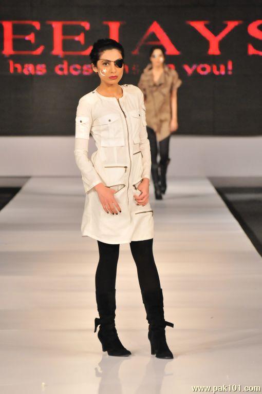 Abid Saleem Fashion Photography