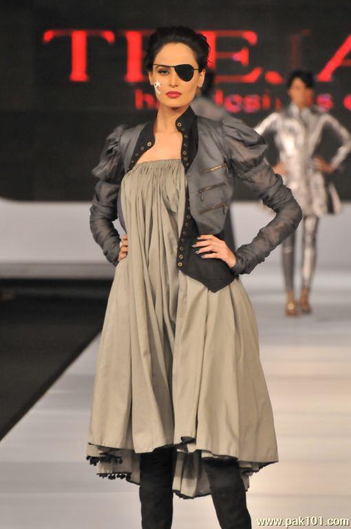 Abid Saleem Fashion Photography