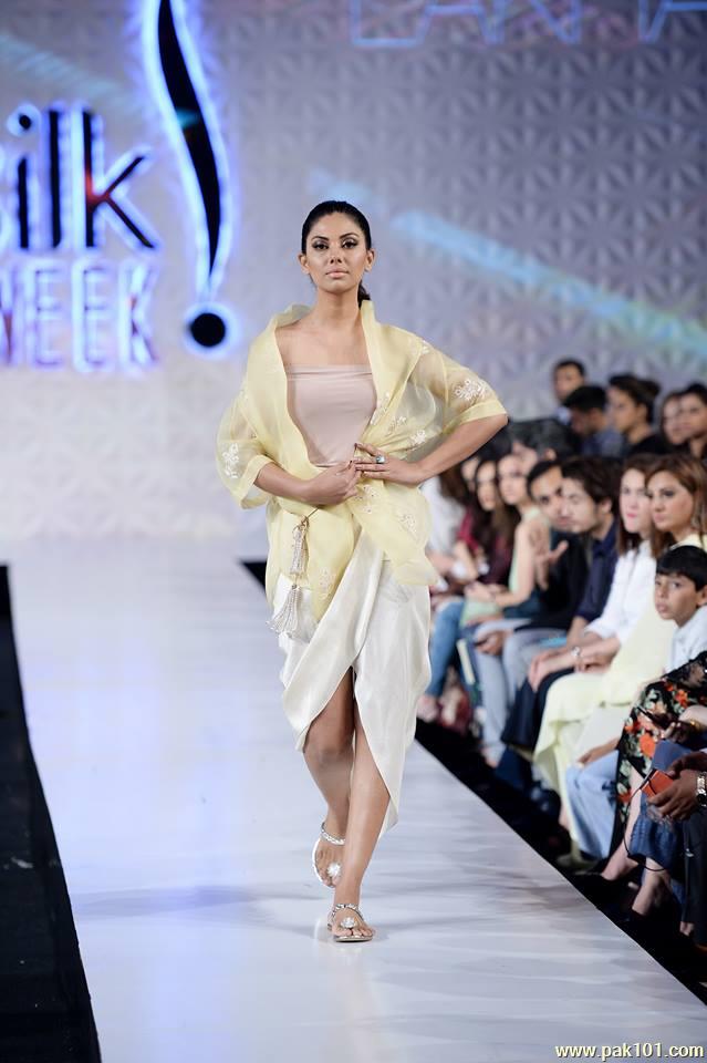 Abid Saleem Fashion Photographs