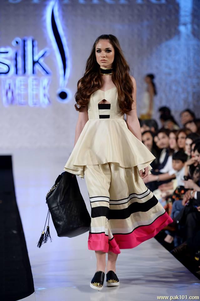 Abid Saleem Fashion Photographs