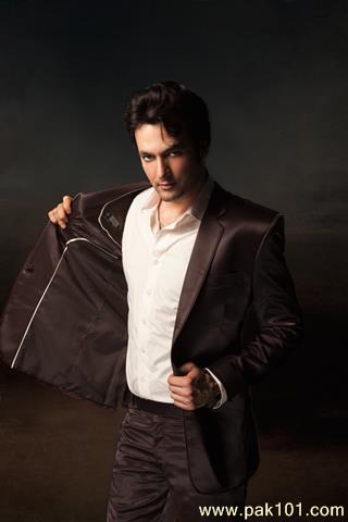 Photographer Maram Aabroo