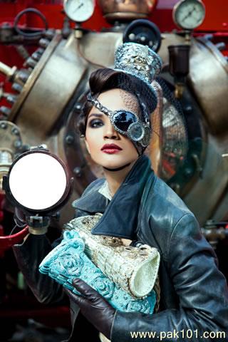 Photographer Maram Aabroo