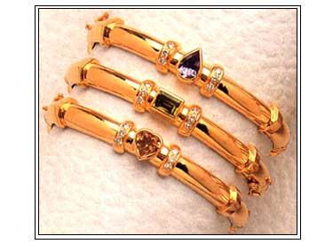 A.K. Motiwala''s Bangles