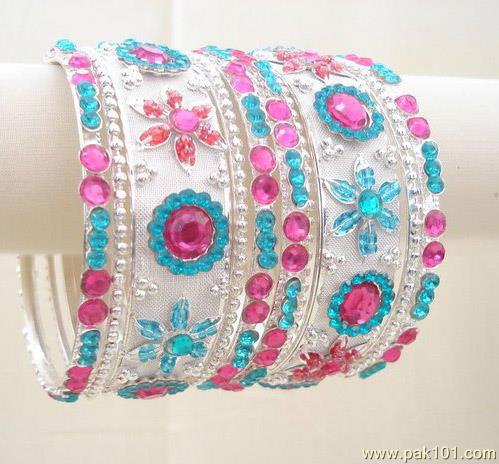 Chooriyan bangles