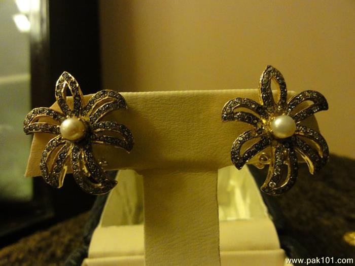 Earing Tops Collection Of Arrahim Jewellers -Rawalpindi