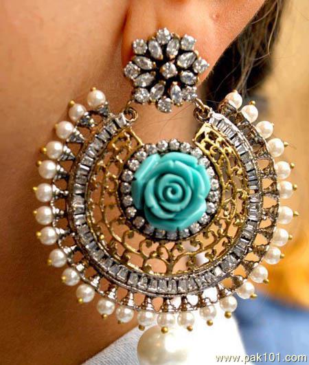 Earings & tops