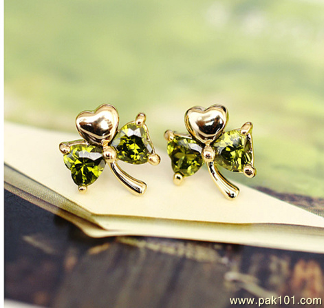 Earings tops Jewellery