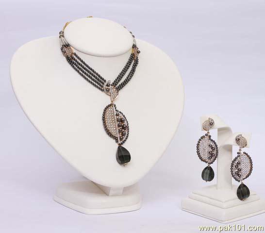 ARY jewellery Necklace