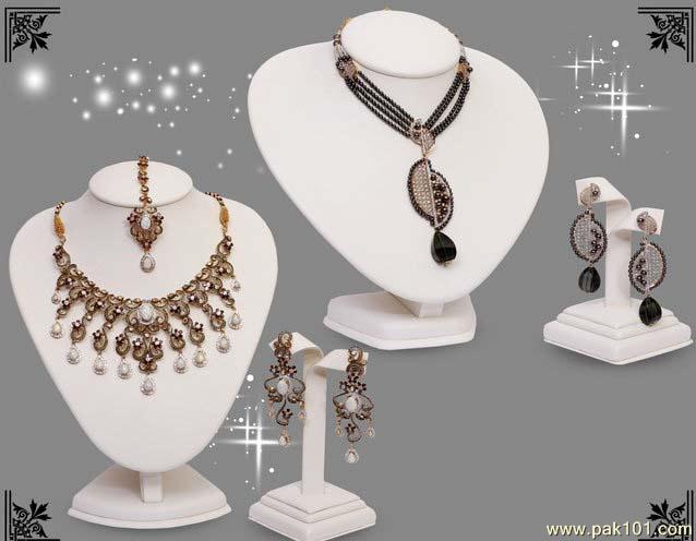 ARY JEWELLERS Necklace