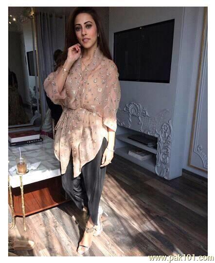 Ainy Jaffri -Pakistani Female Fashion Model and Television Actress Celebrity