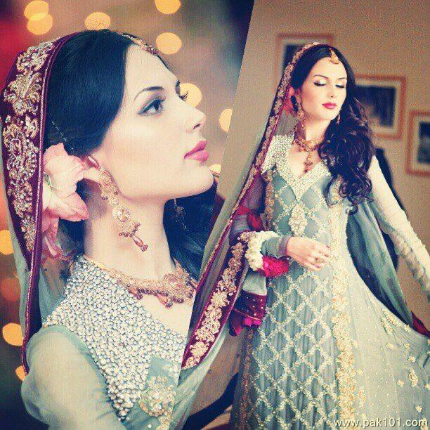 Aisha Linnea Akhtar model