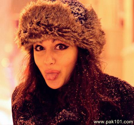 Aisha Linnea Akhtar model