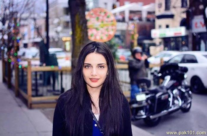 Armeena Rana Khan -Pakistani Female Fashion Model