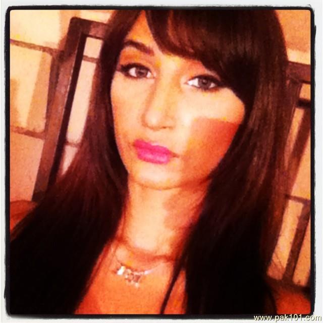 Hira Tareen -Pakistani Female Fashion Model Celebrity