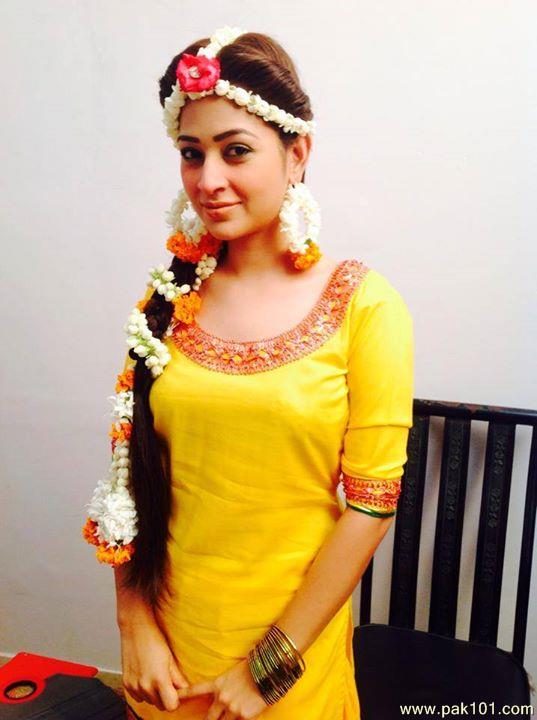 Maham Nizami- Pakistani Female Fashion Model Celebrity