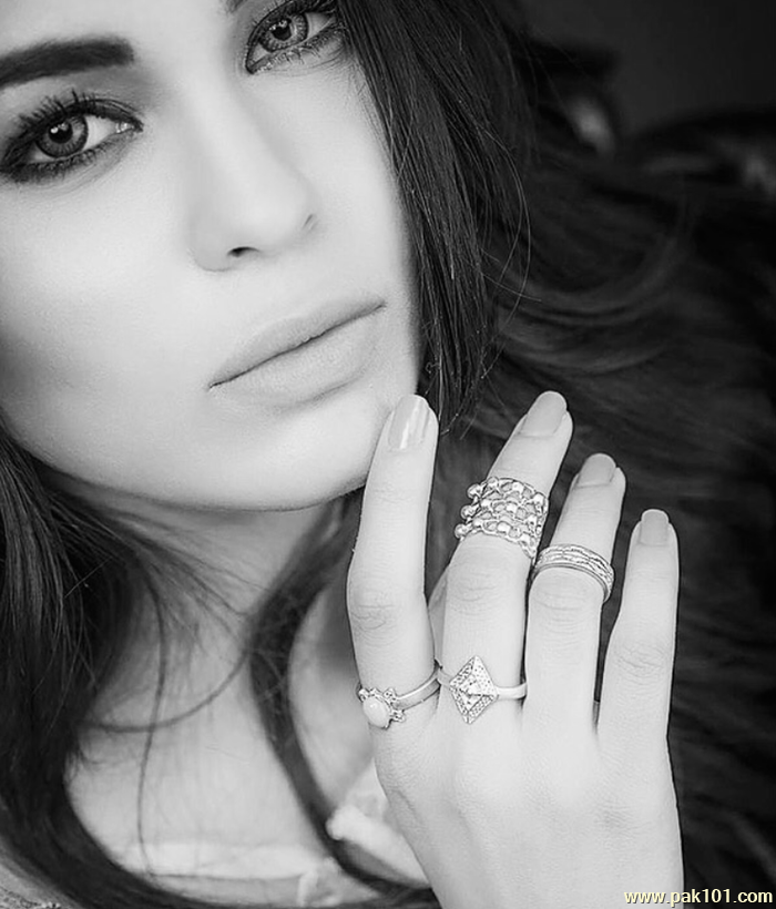 Mahenur Haider Khan -Pakistani Female Fashion Model Celebrity