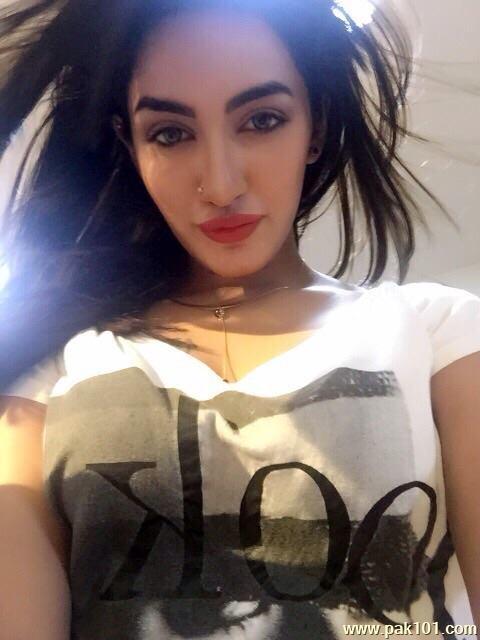 Gallery > Models (Female) > Mathira Mohammad > Mathira Mohammad ...