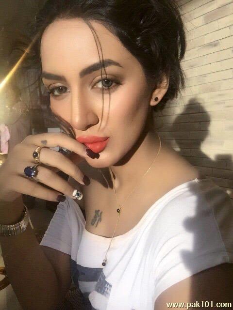 Gallery > Models (Female) > Mathira Mohammad > Mathira Mohammad ...