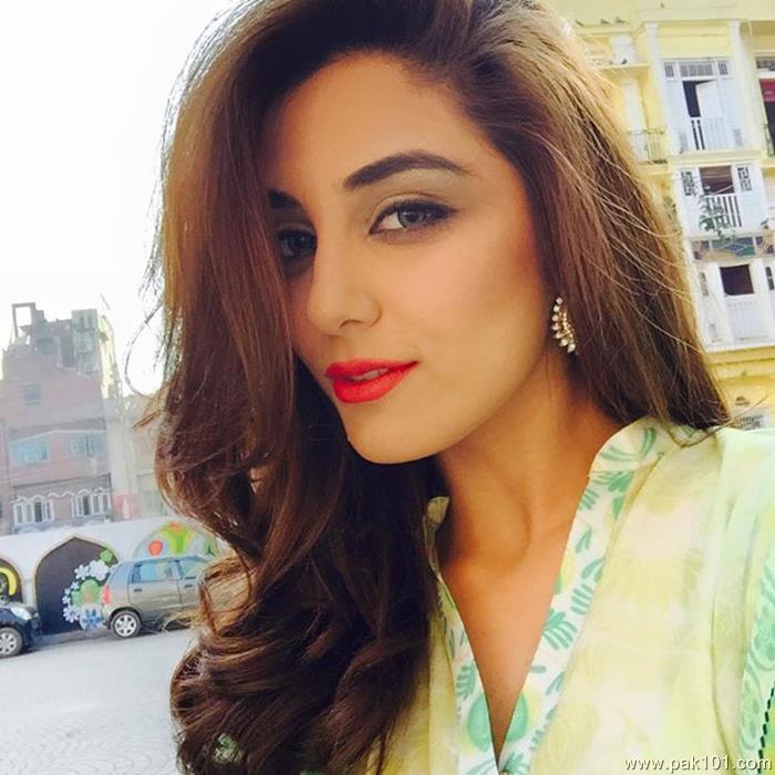 Maya Ali -Pakistani Fashion Female Model Celebrity