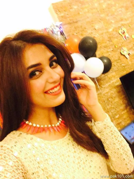 Maya Ali -Pakistani Fashion Female Model Celebrity