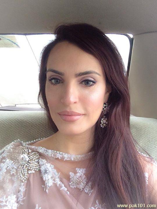 Nadia Hussain -Pakistan Female Fashion Model Celebrity