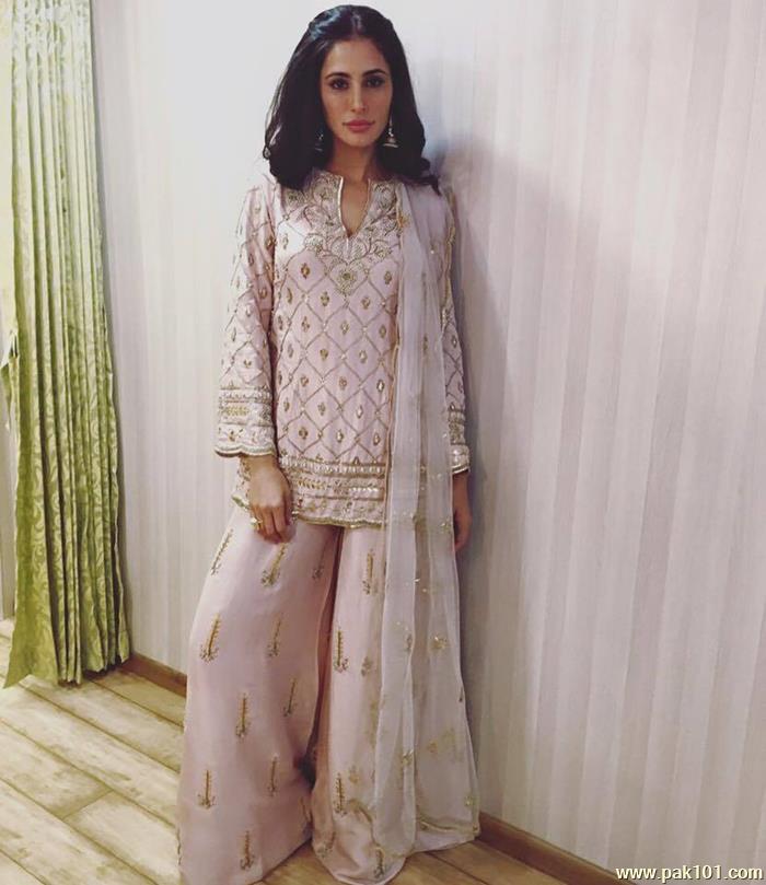 Nargis Fakhri -Pakistani Female Fashion Model Celebrity