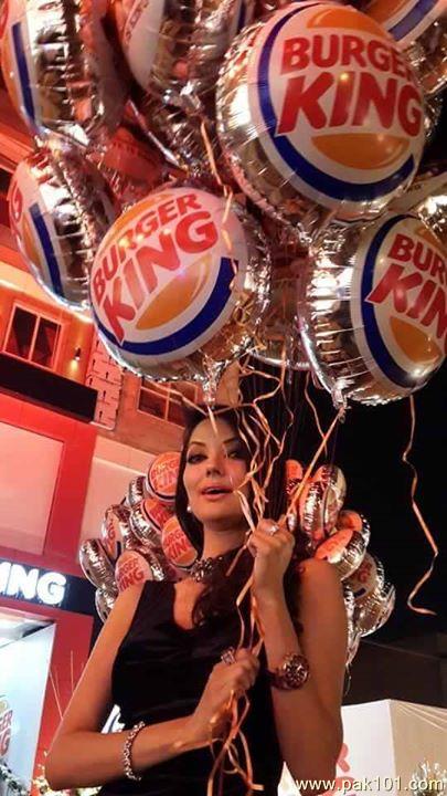 Natasha Hussain -Pakistani Female Fashion Model Celebrity