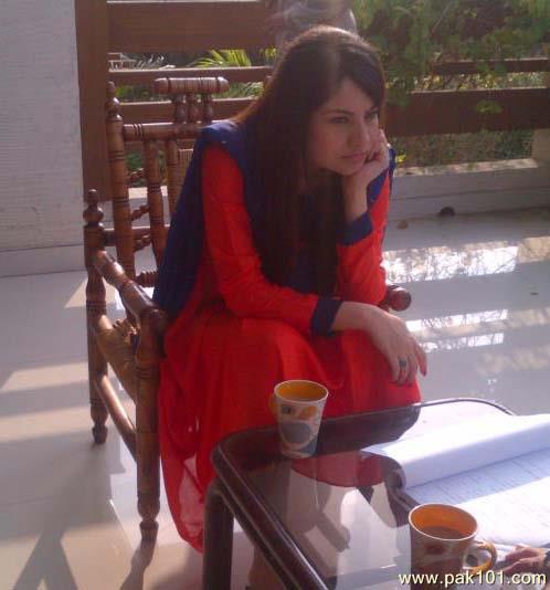 Neelam Muneer