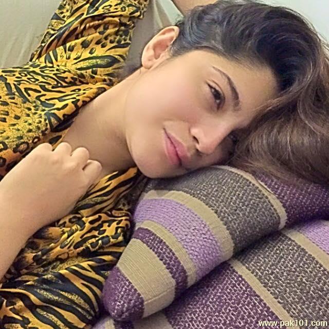 Neelam Muneer -Pakistani Female Fashion Model Celebrity