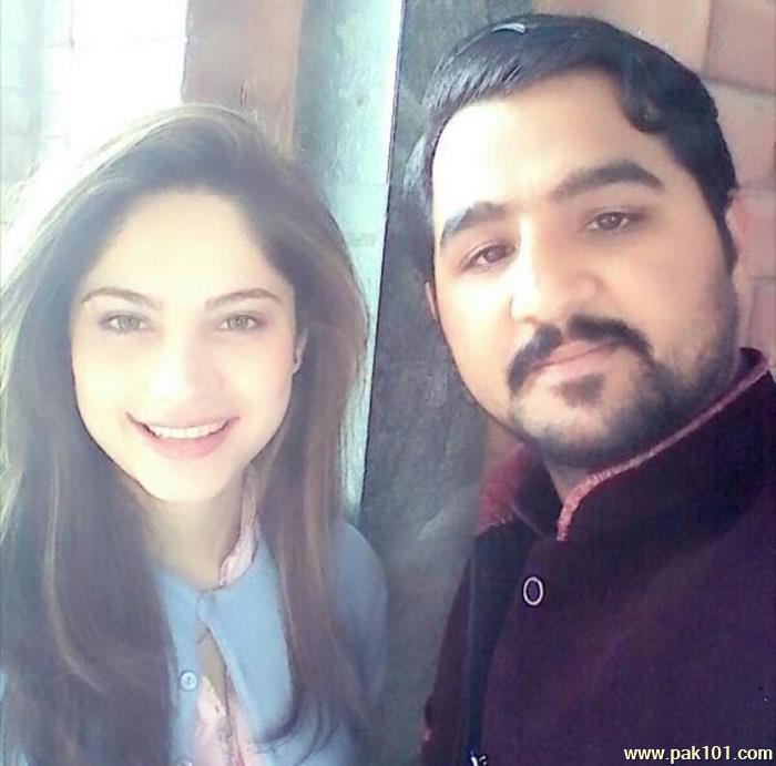 Neelam Muneer -Pakistani Female Fashion Model Celebrity