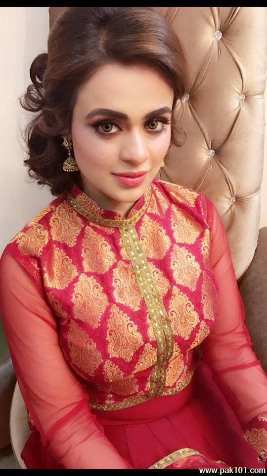 Sobia Khan -Pakistani Female Fashion Model And Actress Celebrity