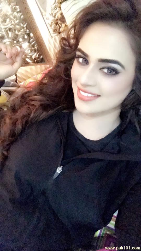 Sobia Khan -Pakistani Female Fashion Model And Actress Celebrity