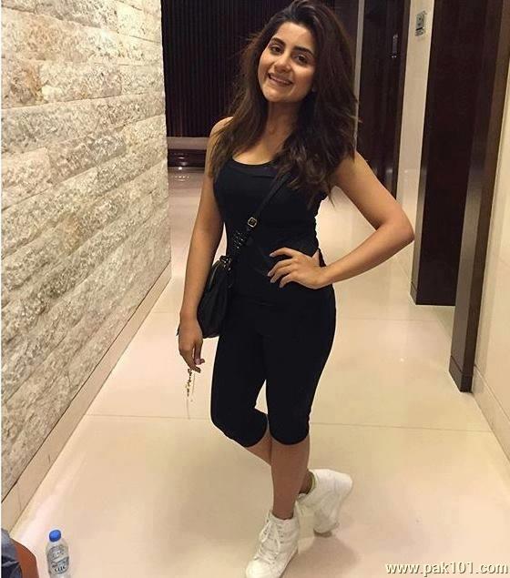 Sohai ali abro -Pakistani Female Fashion Model and Television Actress Celebrity