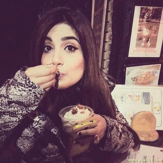 Sohai ali abro -Pakistani Female Fashion Model and Television Actress Celebrity