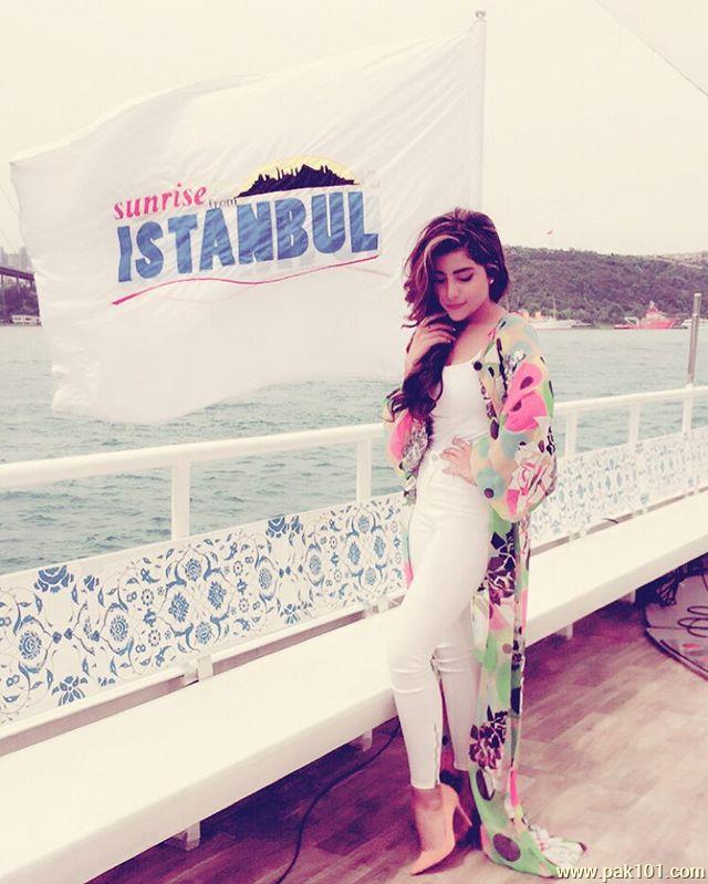 Sohai ali abro -Pakistani Female Fashion Model and Television Actress Celebrity