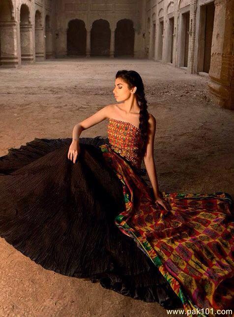 Zara Peerzada -Pakistani Female Fashion Model Celebrity