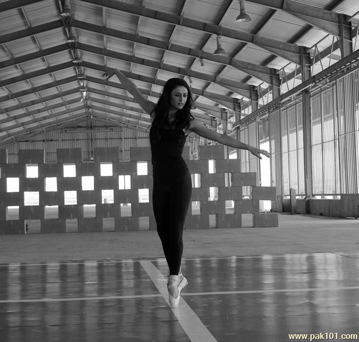 Dance Kahani -Pakistani Movie Stills