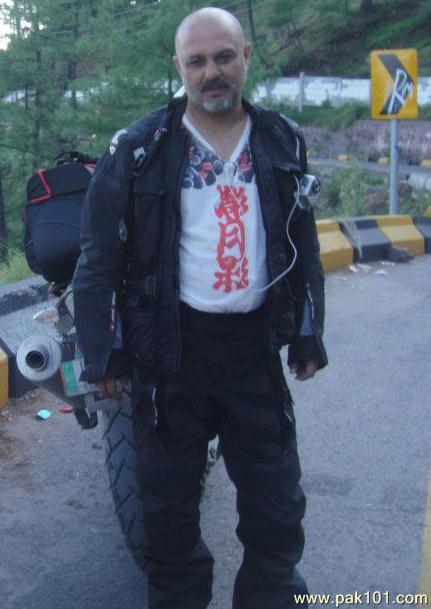 Ali Azmat