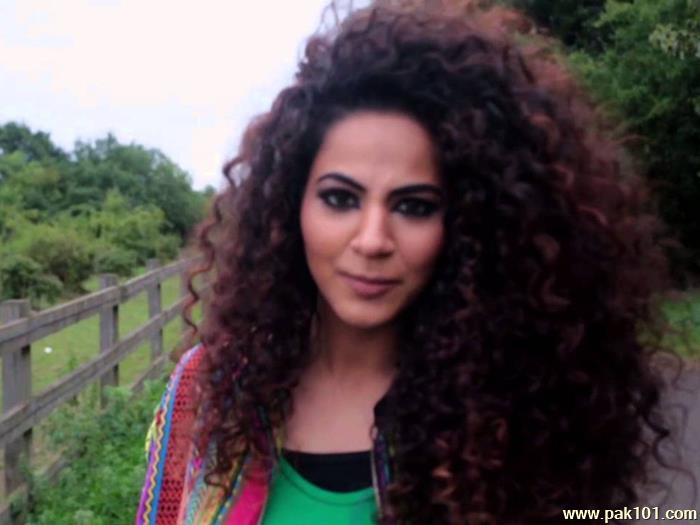 Annie Khalid -Pakistani Female Singer Celebrity