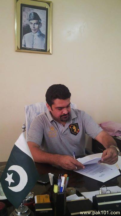 Fakhar-e-Alam -Pakistani Singer And Artist