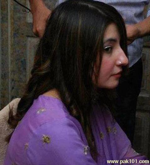 Gul Panra- Pakistani Female Singer Celebrity