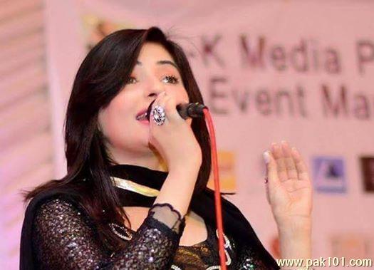 Gul Panra- Pakistani Female Singer Celebrity